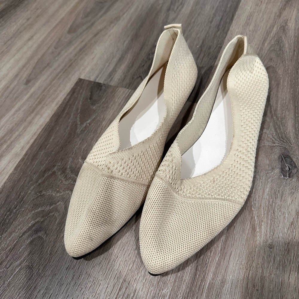 Elegant Cream Women's Shoes